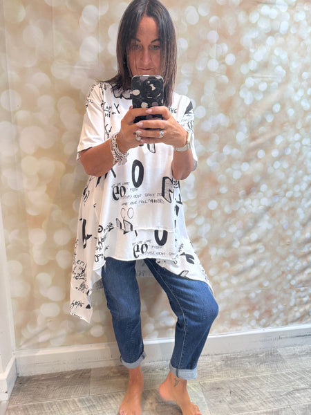 ID Calligraphy Monchrome Tunic