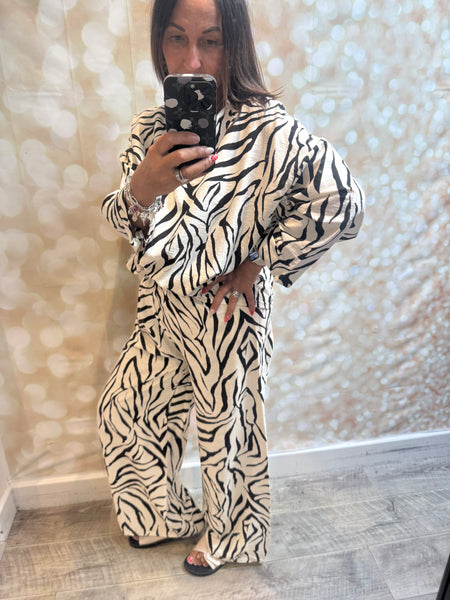 2 Piece Zebra Trouser / Tunic  set