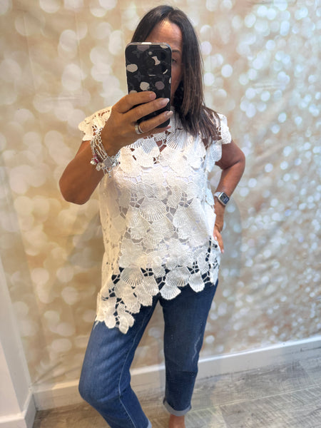 Shell Cut Out Top