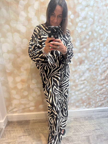 2 Piece Zebra Trouser / Tunic  set