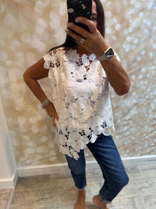 Shell Cut Out Top